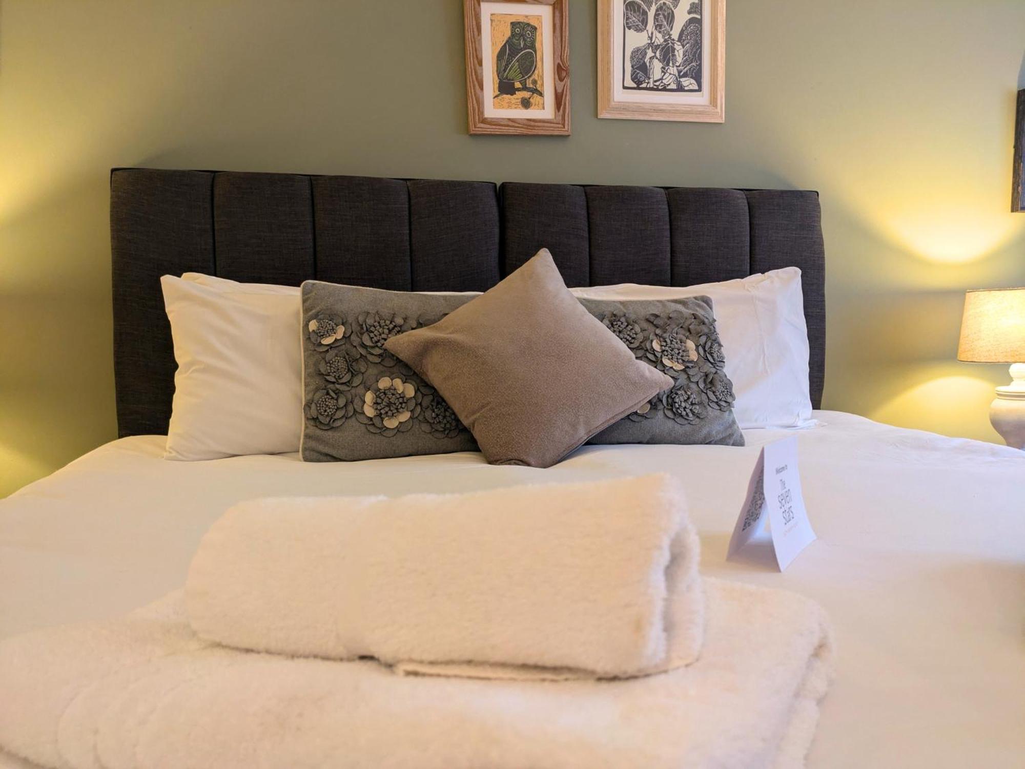 Seven Stars Hotel Ledbury Ngoại thất bức ảnh