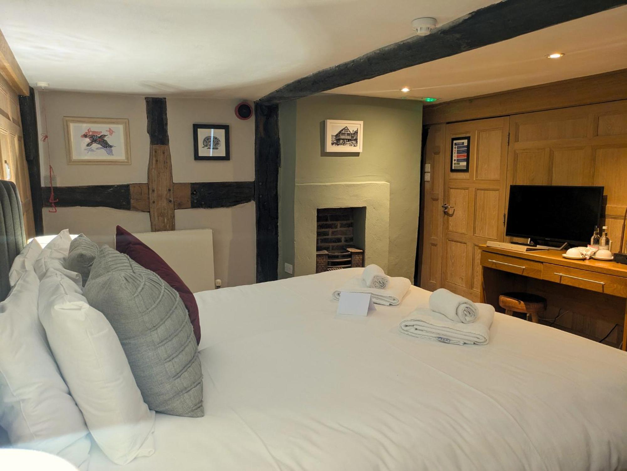 Seven Stars Hotel Ledbury Ngoại thất bức ảnh